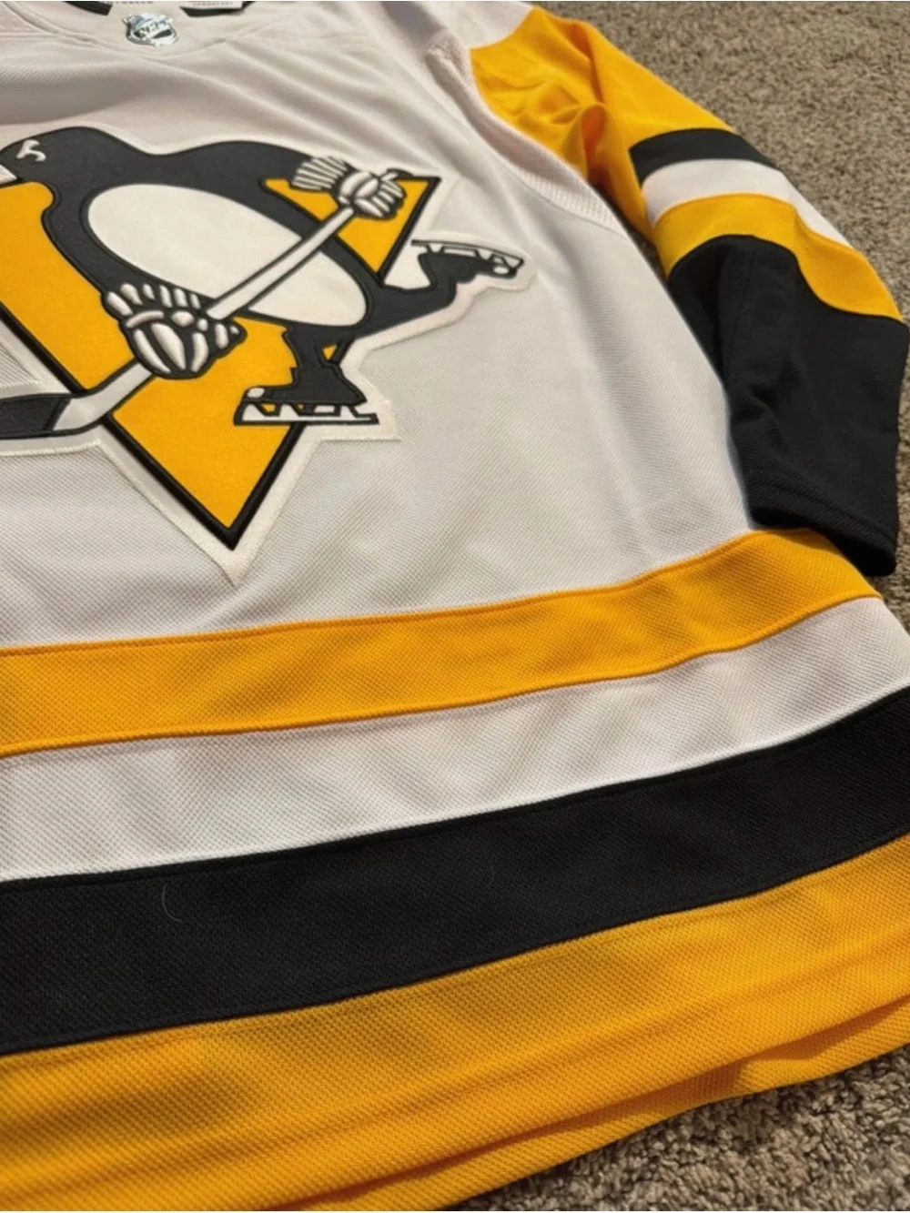 NWT Pittsburgh Penguins Mens White Away 50 Hockey Jersey New Adidas Blank